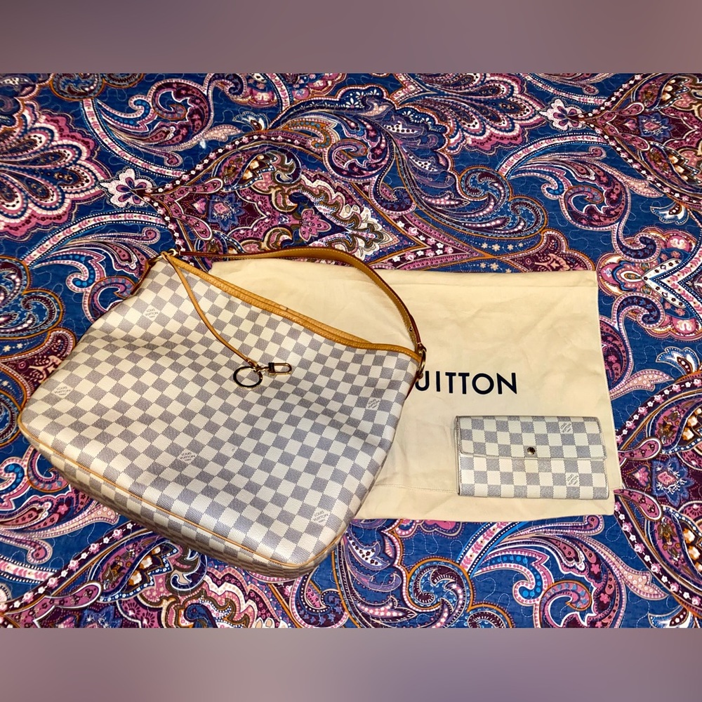 Gently Used Delightful MM LV Handbag 👜